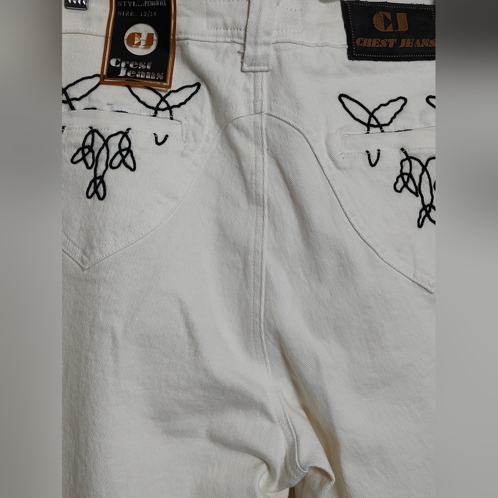 Crest Women's White Jeans with Black Embroidery Western Style - Picture 12 of 13